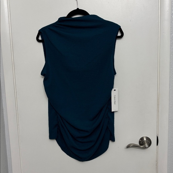 Calvin Klein Tops - Calvin Klein Sleeveless Dark Teal Blouse